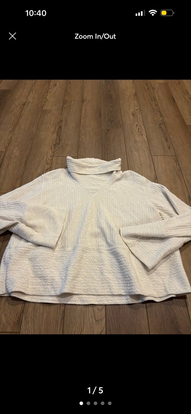 Lululemon crewneck